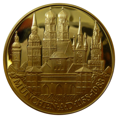 825 Jahre Stadt München Goldmedaille von 1983 Motivseite
